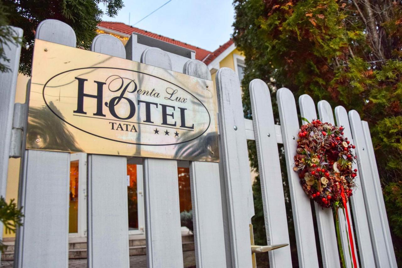 Hotel Penta Lux Tata Εξωτερικό φωτογραφία